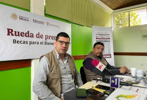 El 17 de febrero, entrega de tarjetas para Becas de Rita Cetina en Veracruz