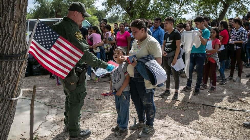 Así migrantes repatriados pueden contar con ayuda social de México