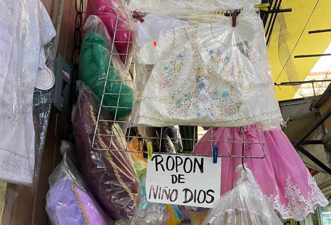 Venta de ropones para vestir al Niño Dios en Veracruz registró un incremento este 2025 del 60%