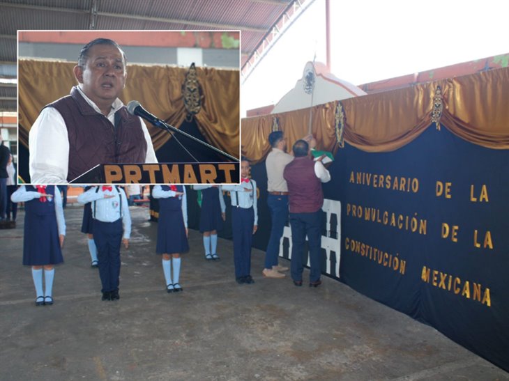 Estudiantes conmemoran aniversario de la Constitución Mexicana en Misantla 