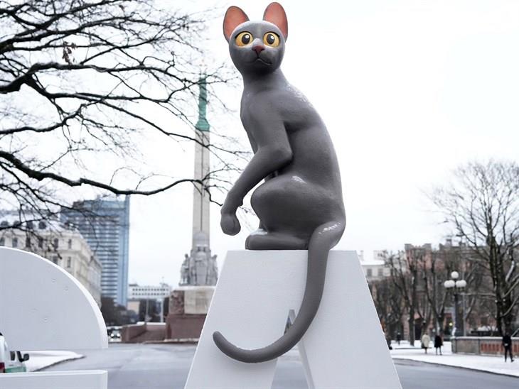 ¡A quien honor merece! El gatito de Flow ya tiene su propia estatua en Letonia