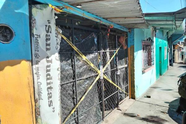 Redada en Teocelo: catean una verdulería sospechosa