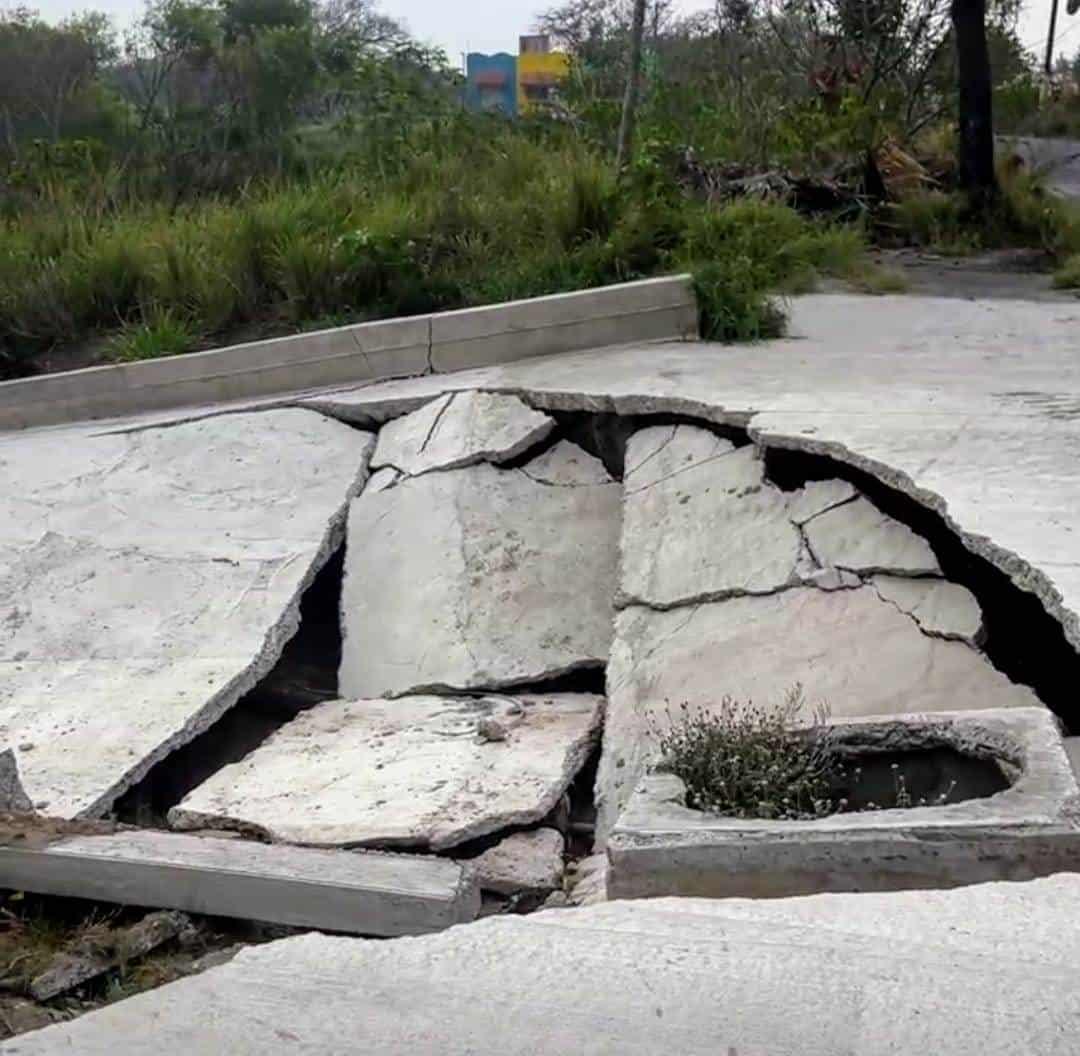 Se registra hundimiento en el fraccionamiento Geo Los Pinos en el Puerto de Veracruz