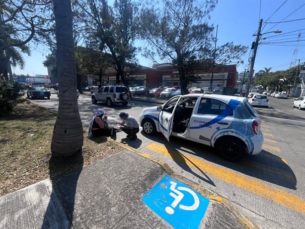 Joven es atropellada al cruzar la avenida Salvador Díaz Mirón en el puerto de Veracruz