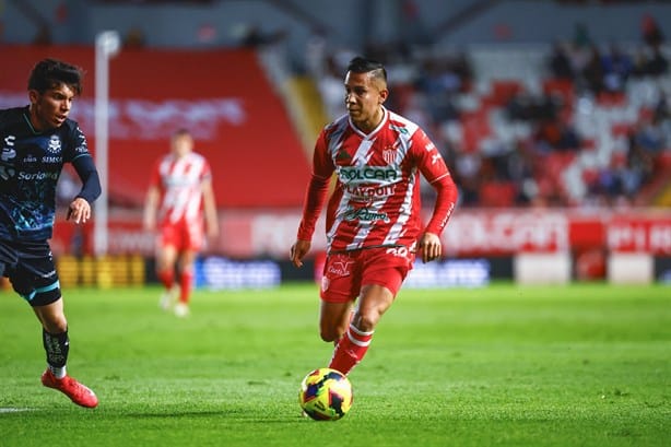 Se impone Necaxa en duelo lleno de goles