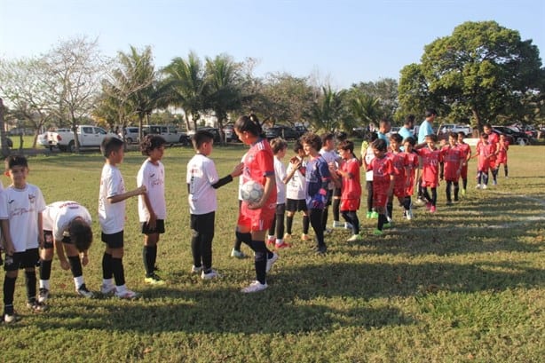 Lluvia de campeones de Copa en Liga Oropeza