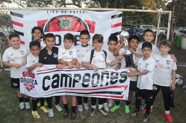 Lluvia de campeones de Copa en Liga Oropeza