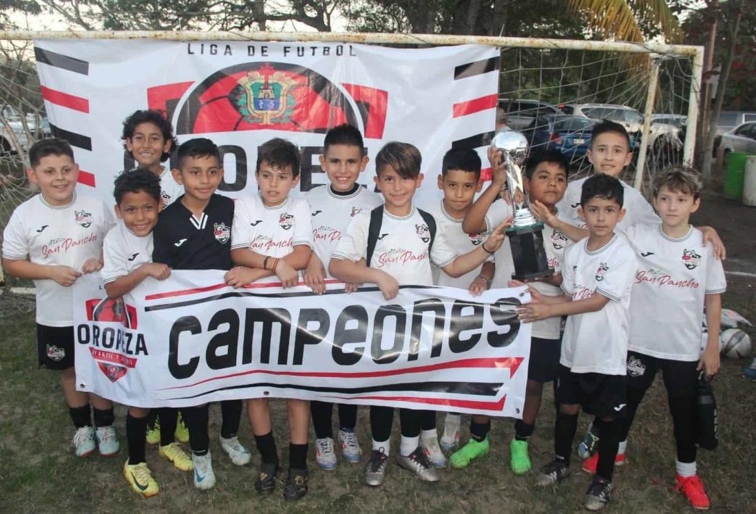 Lluvia de campeones de Copa en Liga Oropeza