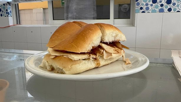 De jamón envinado o pierna horneada, Tortas Roque es toda una tradición en Veracruz desde hace 63 años | VIDEO