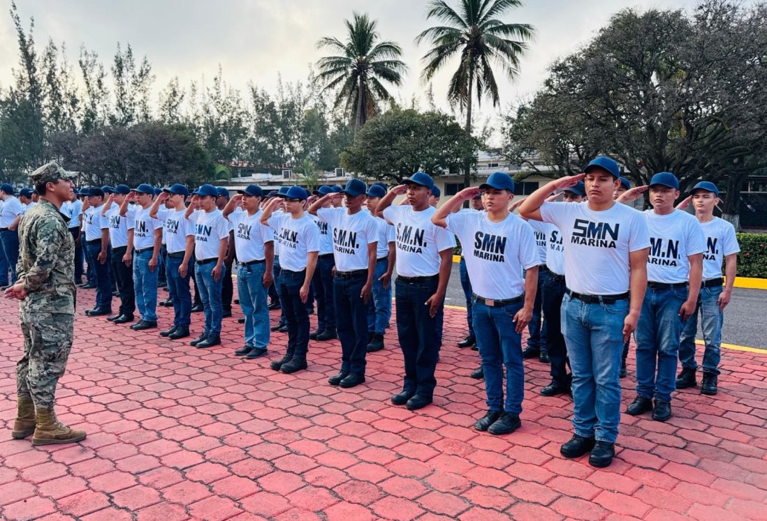 Jóvenes de la clase 2006 inician servicio militar en la Primera Región Naval de Veracruz