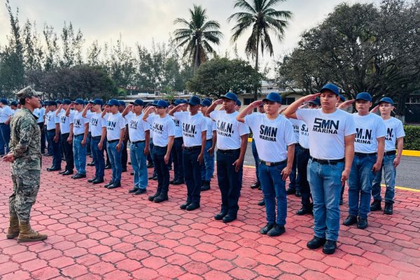 Jóvenes de la clase 2006 inician servicio militar en la Primera Región Naval de Veracruz