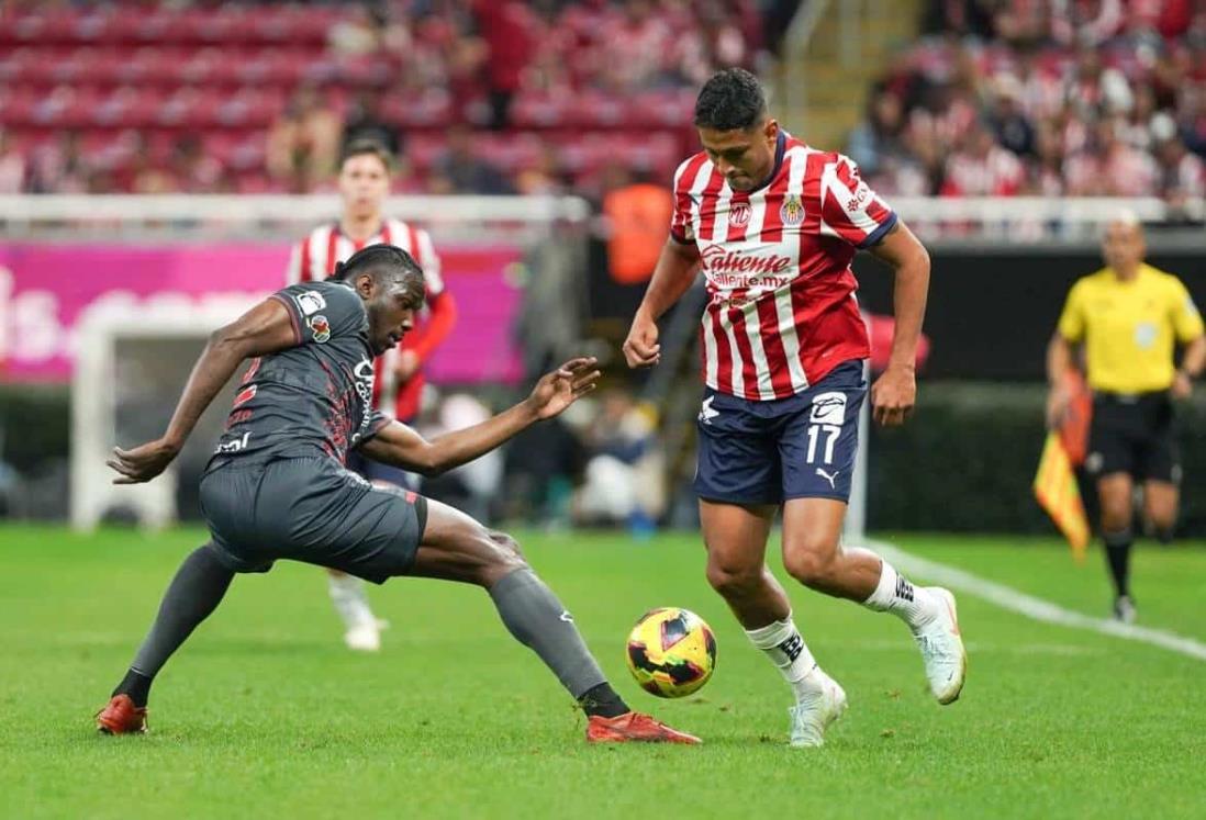 Consigue Chivas primera victoria del Clausura 2025