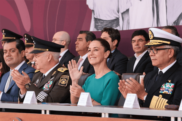 Presidenta encabeza ceremonia del 112 aniversario de la Marcha de la Lealtad