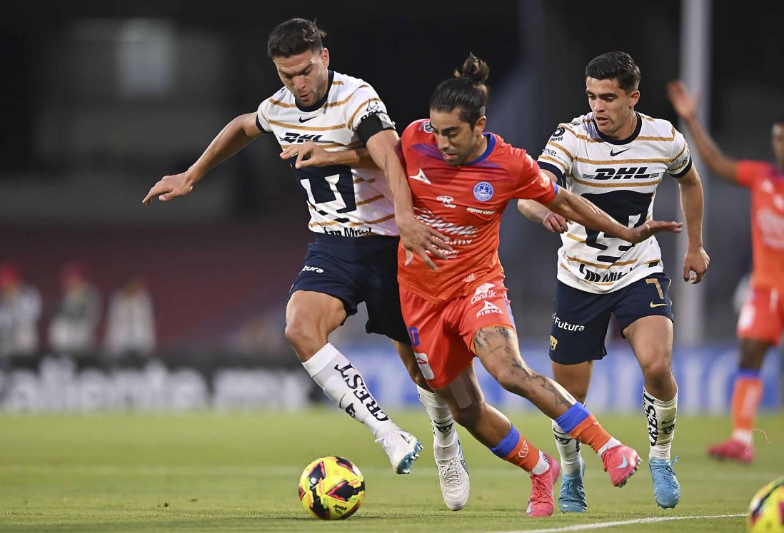 Gana Pumas con gol en el último minuto