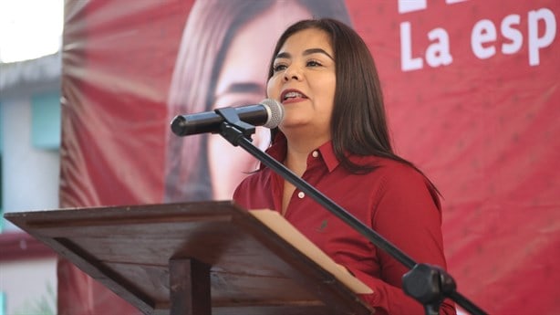 Reunión informativa del segundo piso de la 4T congrega a más de mil personas en Agua Dulce