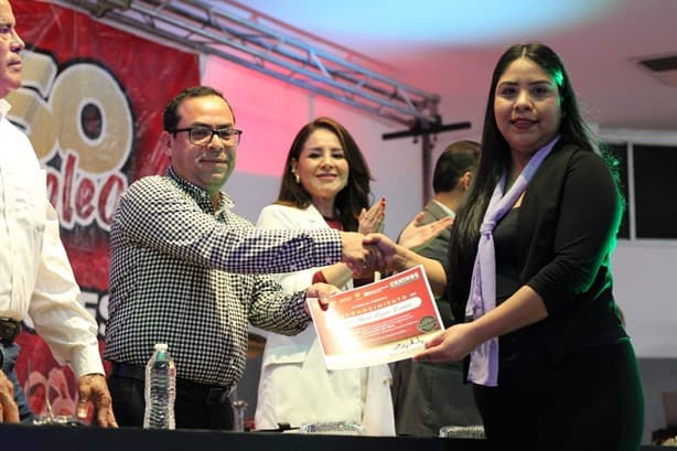 Se gradúa la generación número 50 de cursos de capacitación para el autoempleo en Veracruz