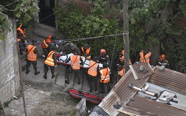 Tragedia en Guatemala: 55 personas pierden la vida al caer autobús a un barranco