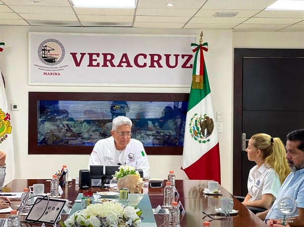 Alcaldesa y ASIPONA analizan proyecto para la llegada de cruceros a Veracruz