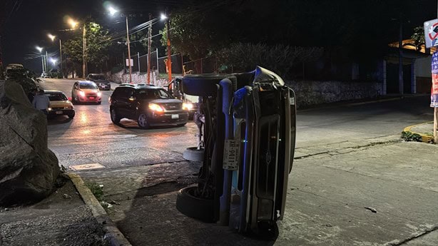 Choque y volcadura en Arboledas, municipio de Córdoba