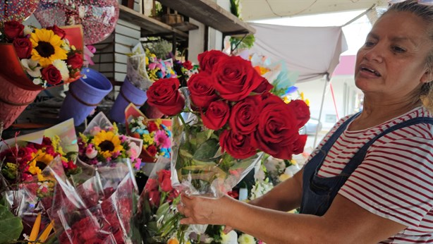 14 de febrero: Hasta 60 pesos cuesta cada rosa en Poza Rica