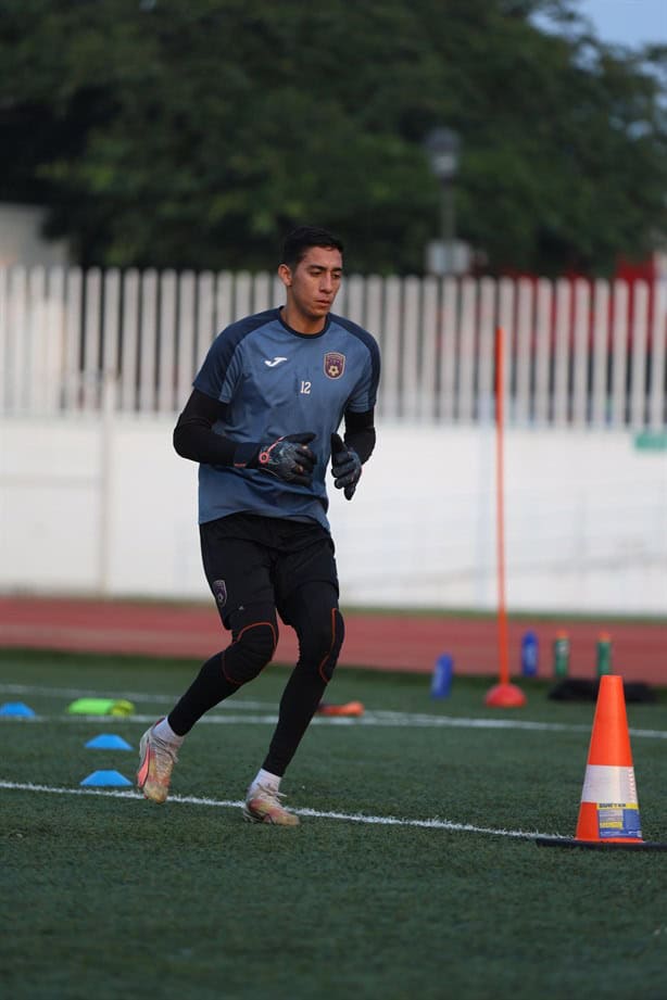 Prepara Racing de Veracruz su juego en la Premier