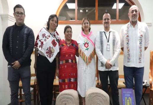 Presentan 'La joven gobernante de Amajac' en Centro Cultural Leyes de Reforma