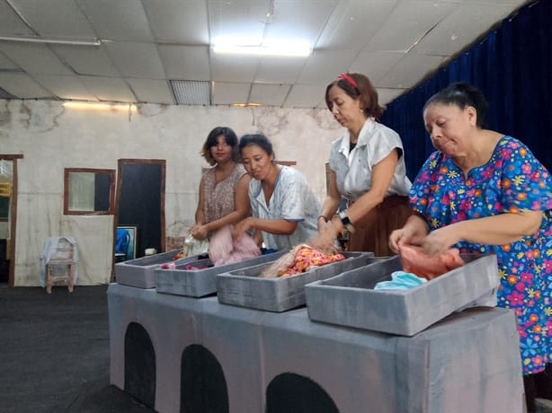 Puesta en escena El baile en el Siglo XX reúne grupos teatrales locales