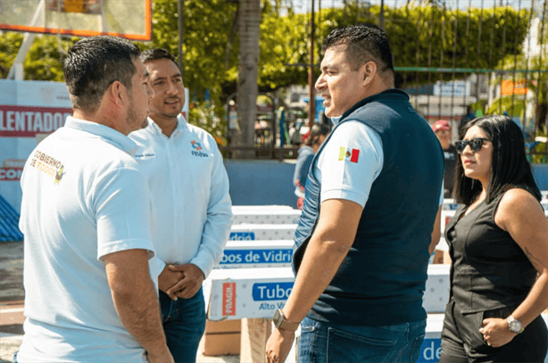 Realizan entrega de calentadores solares en Ixtaczoquitlán