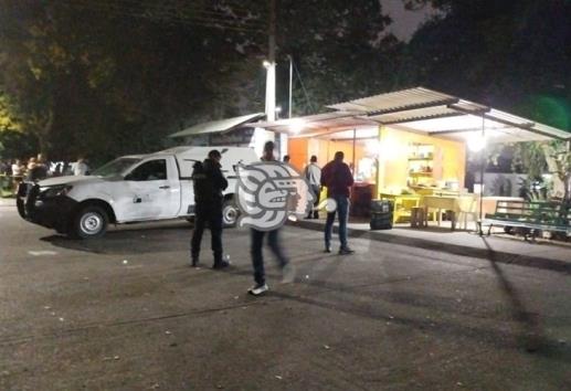 Ejecutan a dueña de local de comida en la Unidad Habitacional Peñuela de Amatlán
