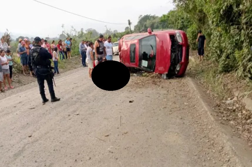 Joven estudiante fallece en trágico accidente vial en Tihuatlán