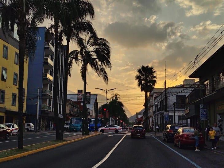 Surada en Orizaba deja daños mínimos, PC mantiene recorridos