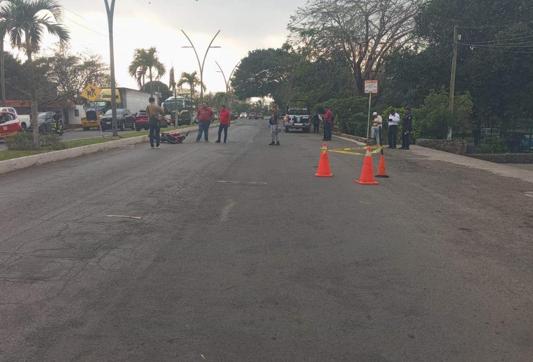 Disparan contra motociclista en el bulevar de Cabada; fue trasladado al IMSS