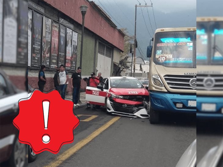 Se registra accidente entre taxi y autobús en Orizaba