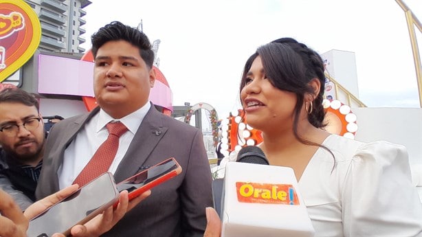 Ana y Misael se casan en el Oxxo del Amor de Boca del Río | VIDEO