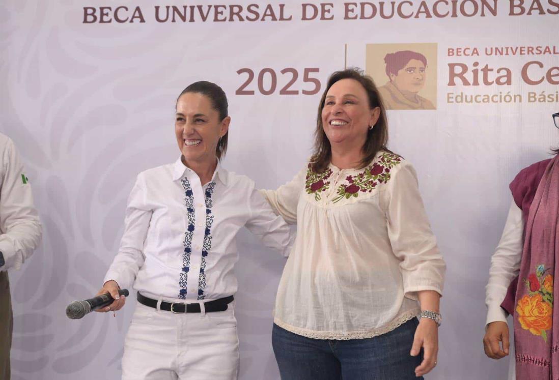 Claudia Sheinbaum y Nahle entregan tarjetas de la beca Rita Cetina en La Antigua