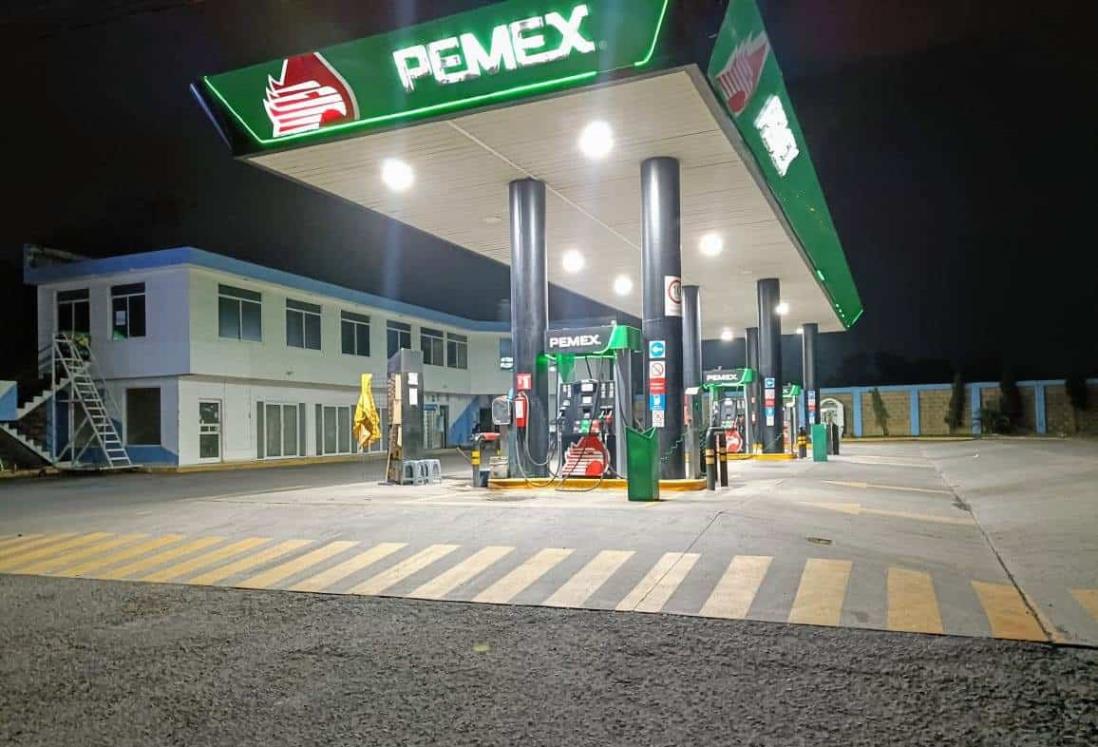 Asaltan a empleados de gasolinera en la colonia Amapolas, en Veracruz