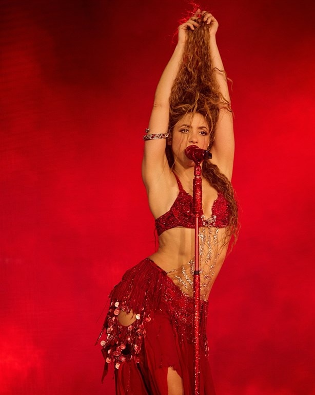 Shakira sufre problema repentino de salud y termina hospitalizada