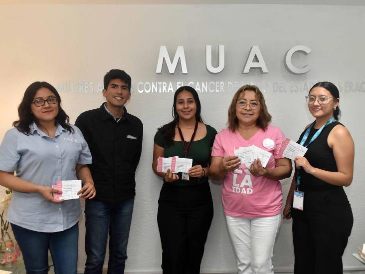 MUAC AC dona 100 ultrasonidos de mama