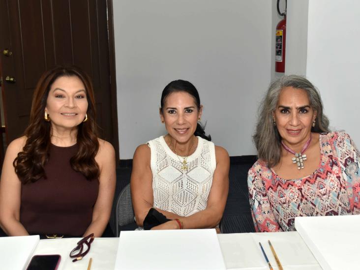 Comité de Damas de CMIC Veracruz Puerto organiza el evento ´Tinto Pinto´