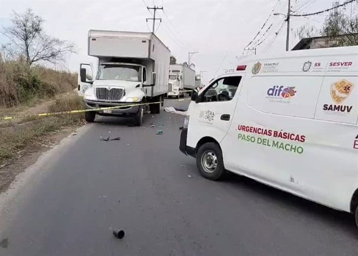 Mueren dos jóvenes mujeres en fatal accidente en Paso del Macho