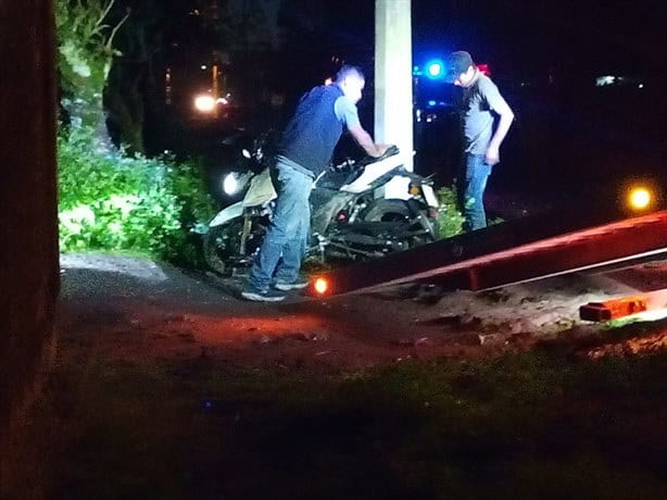 Accidente en Córdoba entre camioneta y moto deja una persona lesionada