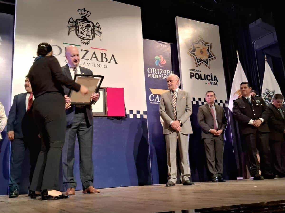 Otorgan a policía de Orizaba certificación CALEA en seguridad