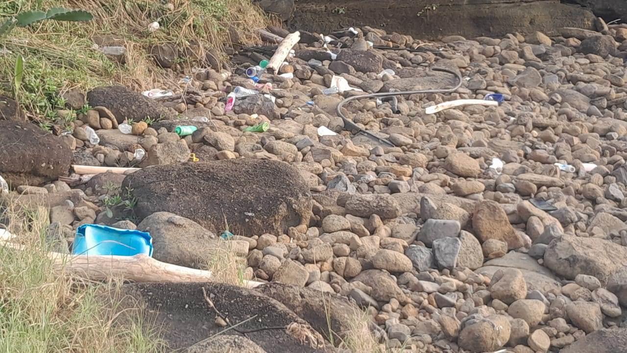 Urge limpieza de playas en Veracruz; dan mala imagen al turismo