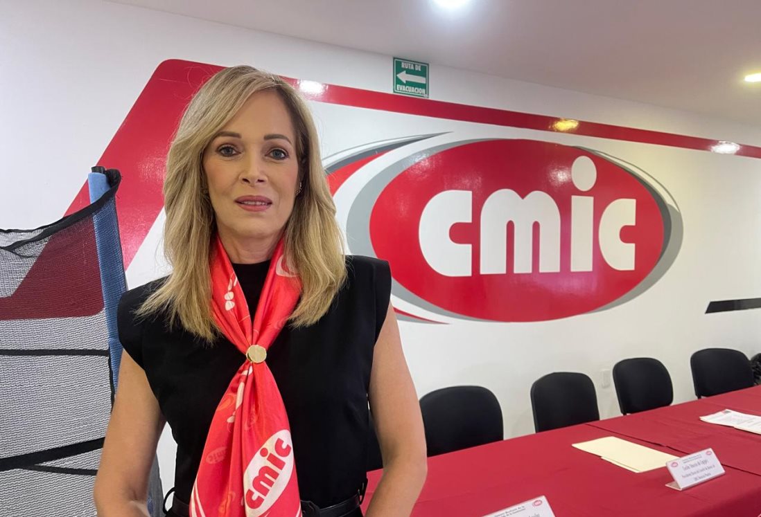 Cecilia Tiburcio de Cagigas asume presidencia del Comité de Damas de la CMIC Veracruz