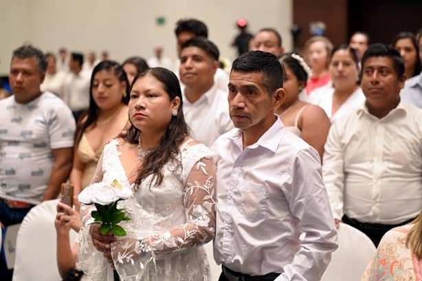 150 parejas se dieron el sí en las Bodas Colectivas de Boca del Río 2025 | VIDEO