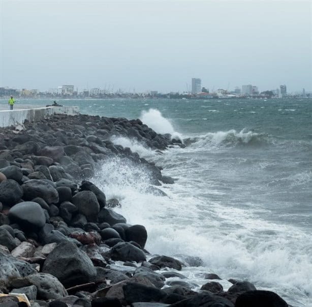 Protección Civil estatal alerta por norte en Veracruz; será prolongado con rachas de viento intensas