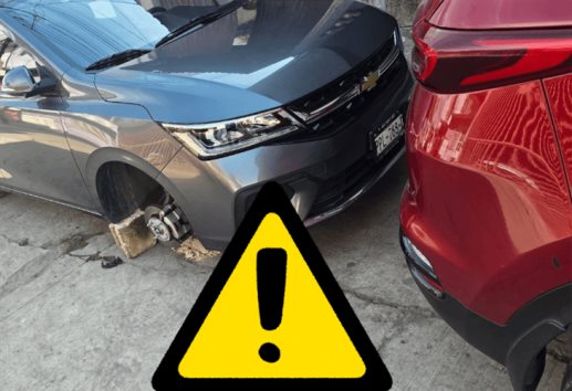 Desvalijan un auto en Xalapa: ¿y la policía?