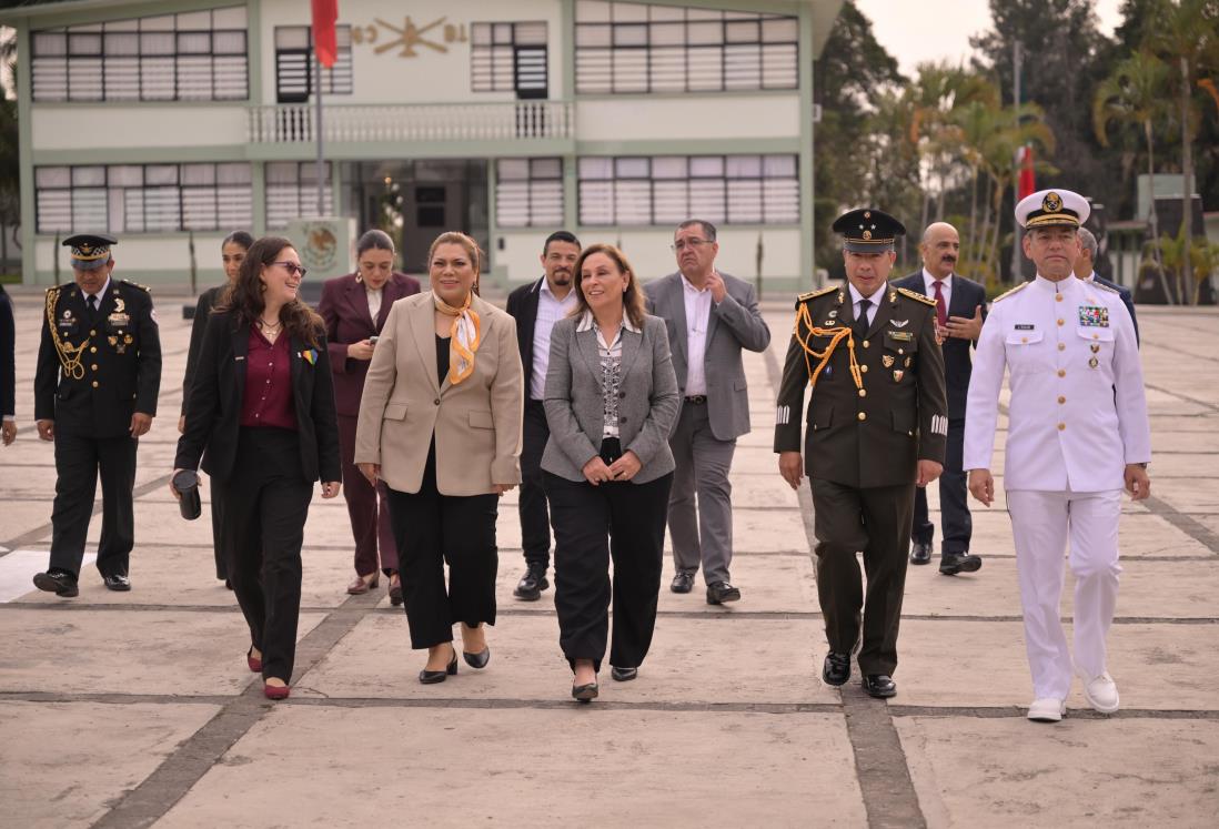 Ejército Mexicano, pueblo uniformado al servicio de la nación: Rocío Nahle