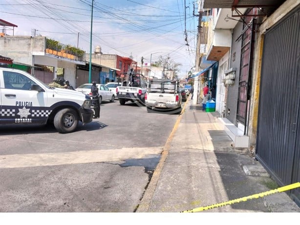 En dos operativos sorpresa en Xalapa, detienen a cinco personas y aseguran drogas (+VIDEO)