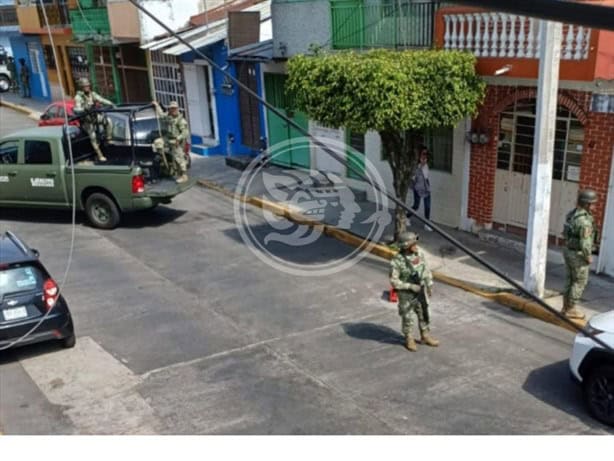 En dos operativos sorpresa en Xalapa, detienen a cinco personas y aseguran drogas (+VIDEO)